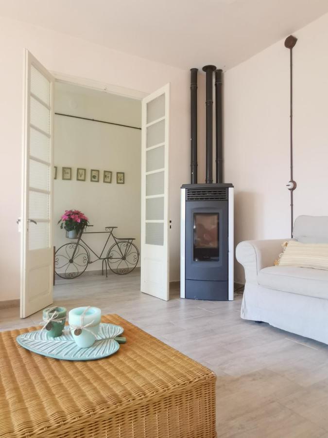 Villa Les Violetes Serra de Almos Esterno foto
